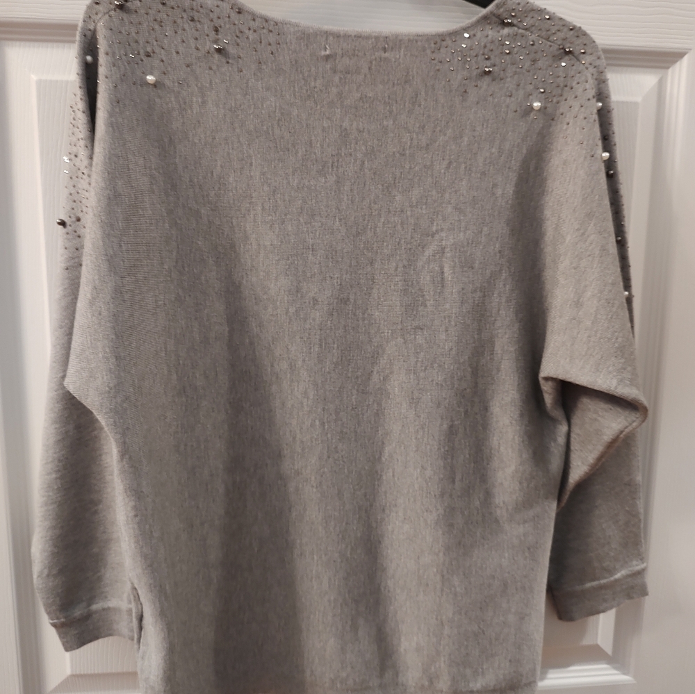 Gray Calvin Klein sweater top